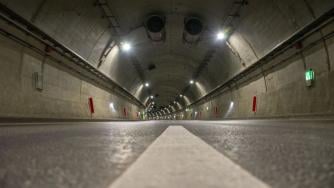 Вечерни новини: Недостиг на бензин в България; Тунелът под Шипка ще бъде тесен