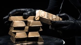 Цените на златото вървят към седмична загуба