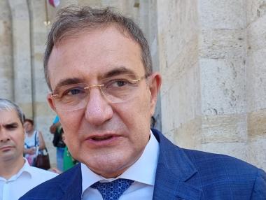 Майчинските през втората година може да станат 1100 – 1200 лв.