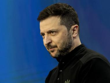 Украйна предлага да купи американски оръжия за 100 млрд. долара