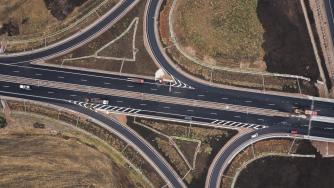 Вечерни новини: AI създаде CRM за 9 дни и $100; Магистрала „Европа“ стига до Сърбия до месец