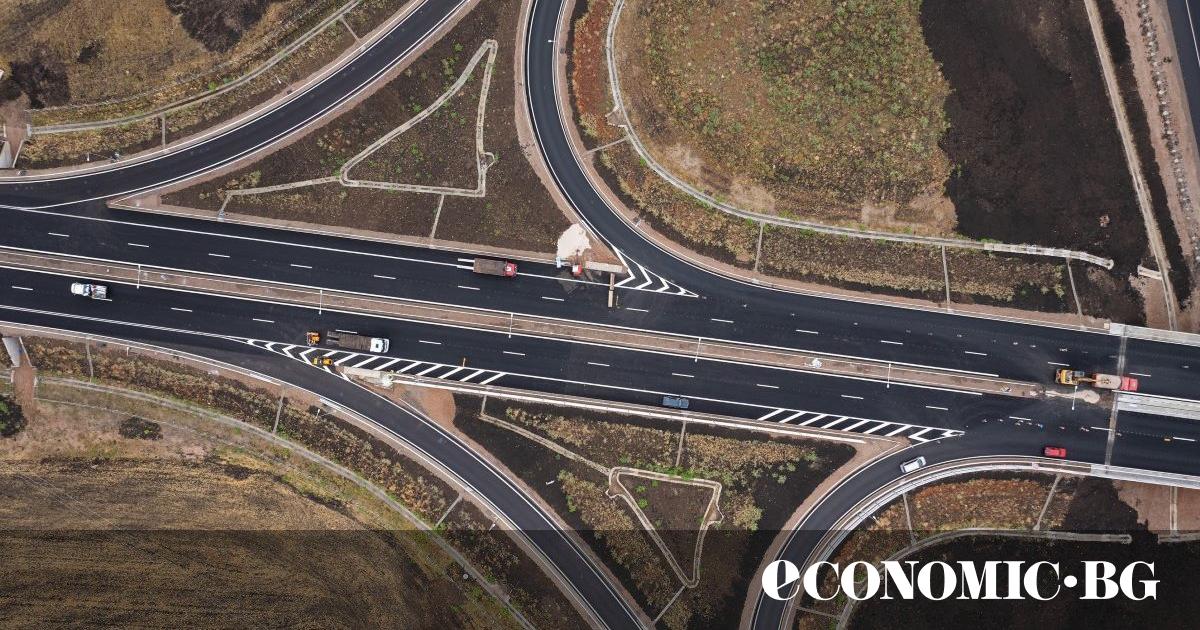 1 ред код не съм написал“: Вместо за месеци и