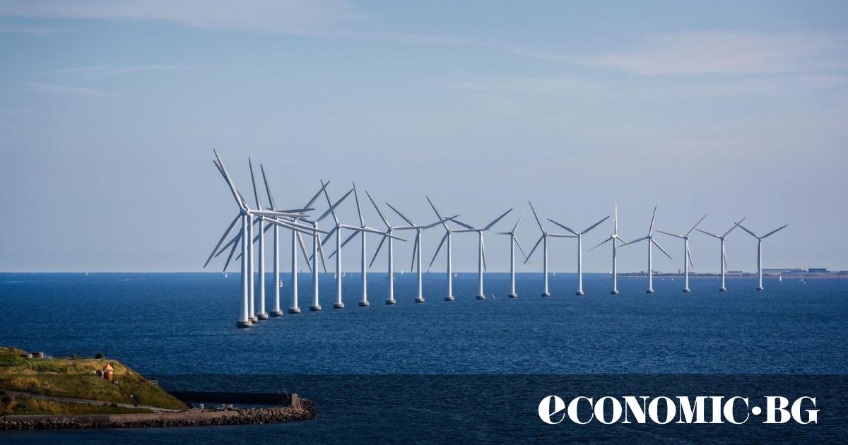 Акциите на датската компания Ørsted паднаха с около 16% в