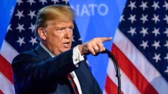 Тръмп заплаши ЕС със „значителни“ нови мита