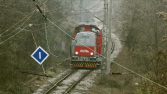 Вечерни новини: Нова най-голяма банка в България; Състезанието за частни жп превози