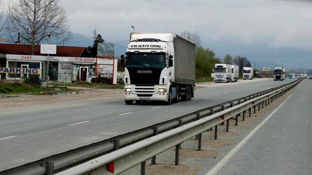 АПИ пуска първите 20 кантара за следена на претоварени камиони