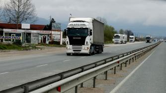 АПИ пуска първите 20 кантара за следена на претоварени камиони