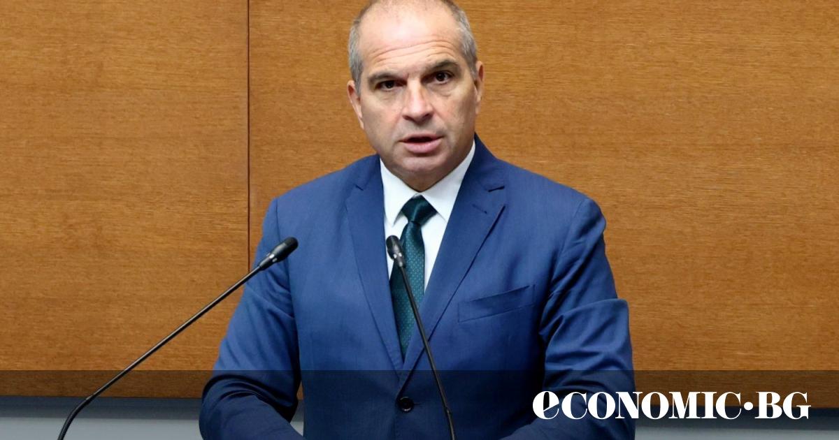 Currently, there is a shortage of 36 – 37 carriages