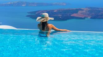 Как поколението Z си позволява луксозни пътувания?