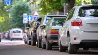 Подобрението в събираемостта на местните данъци се забавя