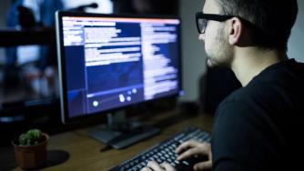 „Случва се нещо ново“: За какво всъщност фирмите ползват AI?