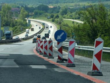 Започва ремонт на 9 км от „Тракия“ в посока Бургас