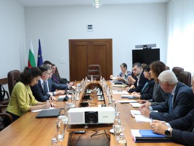 Новините от седмицата: МВФ с мрачна прогноза за българския бюджет; ТЕЦ-овете ще работят ограничено