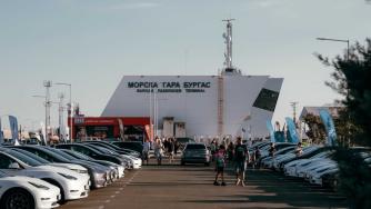 Eldrive и Община Бургас събраха над 200 електромобила на фестивал в града