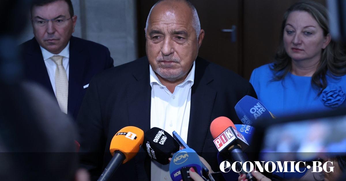 Лидерът на ГЕРБ – партията мандатоносител –  Бойко Борисов директно