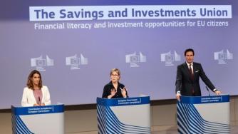 ЕК залага на нова спестовна стратегия за генериране на 1.2 трлн. евро