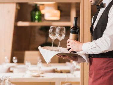 Безработицата в България отново се свива