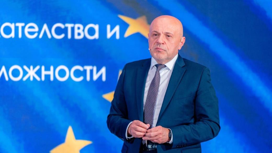 Дончев: България получава част от второто плащане по ПВУ следващите седмици