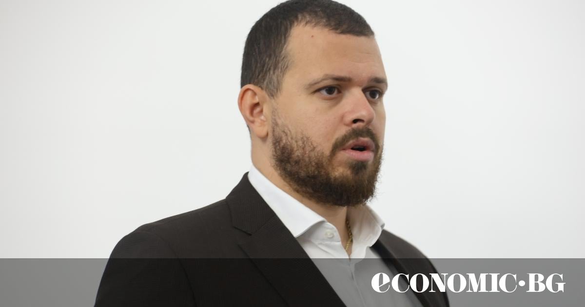 Хиляди хора без топла вода и парно, дългове над 2