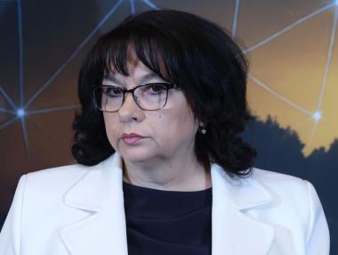 Докъде стигна МФ със събирането на данъците през 2025 г.? (Графики)