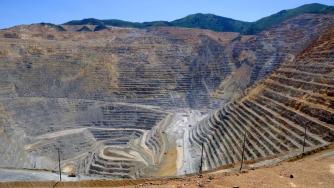 Австралийска минна компания откри огромно находище на мед и злато в Сърбия