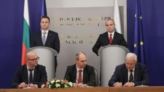 Жп гарите стават хъбове за бързо зареждане на електромобили