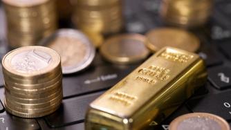Златото минава през най-добрата си година от 1979 г. Защо?