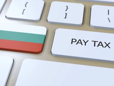 Поколението „плосък данък“ в България