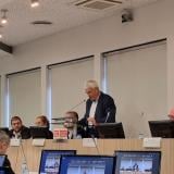 „Плачевен опит“: Премахването на плоския данък няма да реши бюджетните проблеми