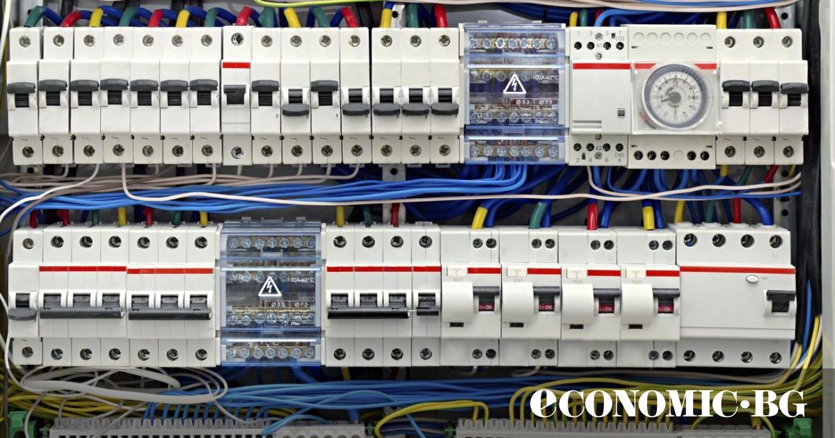 Сметката за ток на Линдзи Мартин достигнала 314 долара през