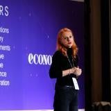 Фабриката без хора: Когато AI отглежда... храна (видео)