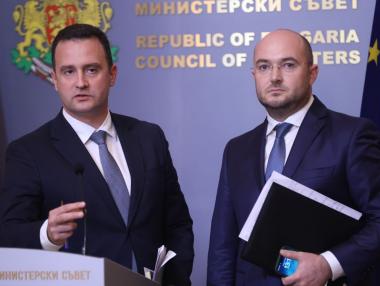 Екшън план за „Лукойл“: Горивата в страната са подсигурени до края на годината