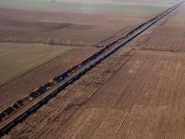 Забраната на руския газ в ЕС не включва транзита през България към Сърбия