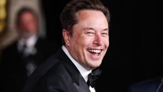 Риск за $1 трилион: Tesla може да загуби Мъск без мегазаплатата му