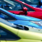 Продажбите на нови коли в България скочиха с над 50% през септември