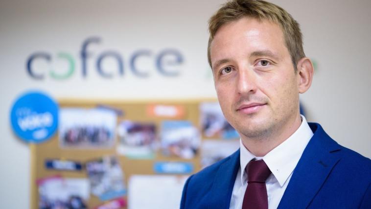 Интервю | Икономическият растеж в България през 2025 г. е „изкуствен“