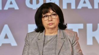 Със закъснение МФ завиши оценките си за българската икономика