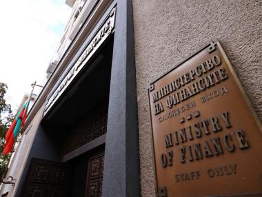 МФ приготви 1.4 млн. лв. за рекламиране на еврото в социалните мрежи