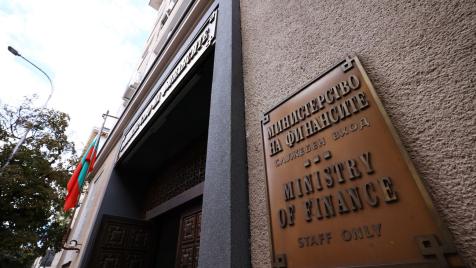МФ приготви 1.4 млн. лв. за рекламиране на еврото в социалните мрежи