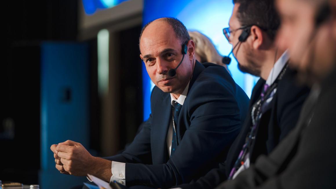 Галерия :: Снимка 10 :: iN Sofia 2025 в снимки: Конкурентоспособност, декарбонизация и битка за таланти}