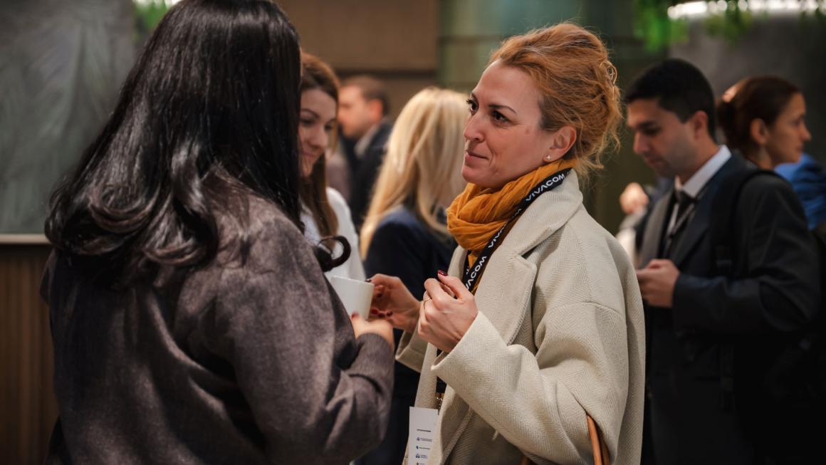 Галерия :: Снимка 0 :: iN Sofia 2025 в снимки: Конкурентоспособност, декарбонизация и битка за таланти}