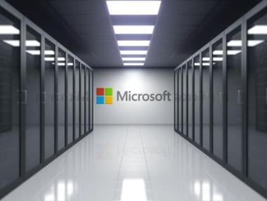 Критичен недостиг на чипове тласна Microsoft към 10-милиардна мегасделка