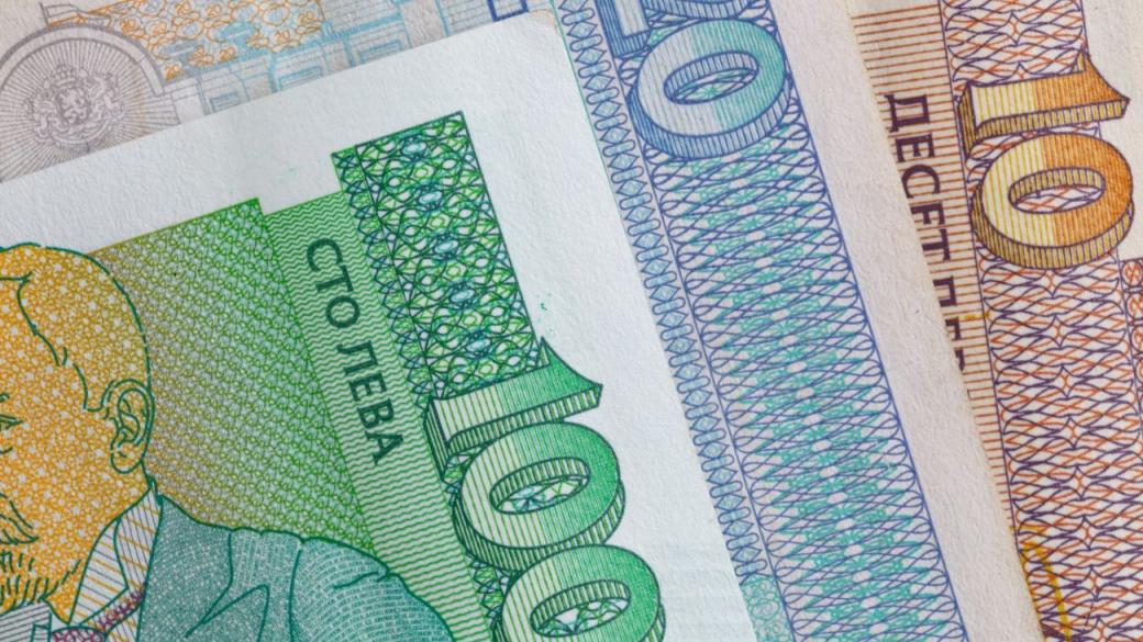 Дефицитът докосна 3% още през септември, надеждата са парите по ПВУ (Графики)