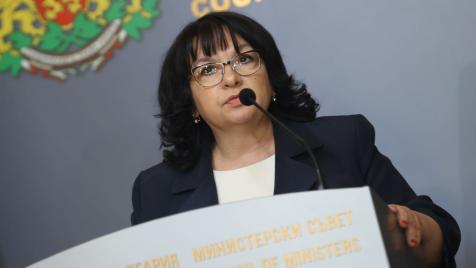 Петкова залага малко по-реалистични приходи от ДДС за 2026 г.