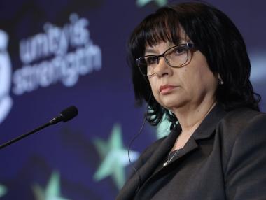 Петкова: Бюджет 2026 отразява законово заложените разходи