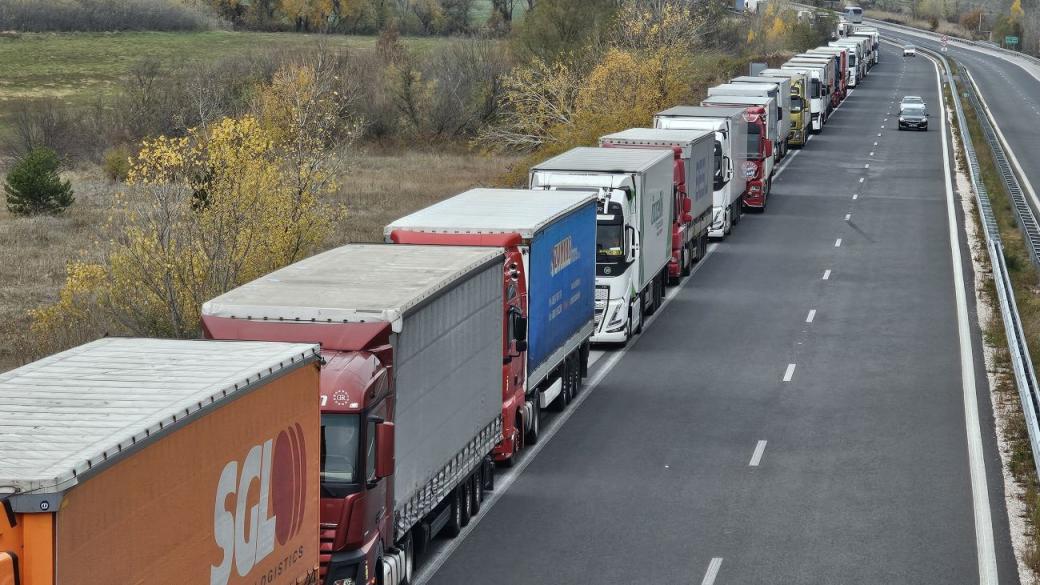 НАП ще следи в реално време транспорта на стоки с висок фискален риск