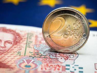 Вечерни новини: По-малко ДДС приходи в Бюджет 2026; Има ли България „асо пика“ в играта за AI и гигафабрики?