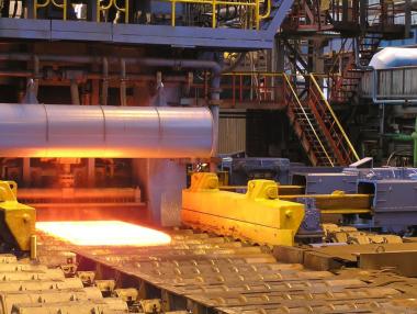 Компенсации за тока с условие: Индустрията трябва да „позеленее“