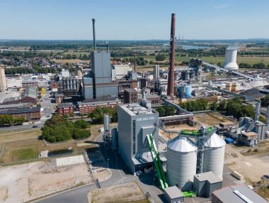 Собственикът на „Солвей Соди“ гледа към Съединените щати