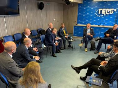 “Status quo budget”: The business accuse the government of lying